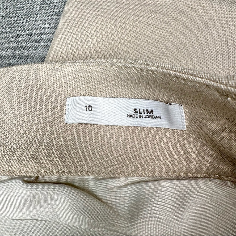 LOFT Slim Straight Leg Pencil Pants in Curvy Fit Dress Pants in Ecru Size 10 - Picture 10 of 11